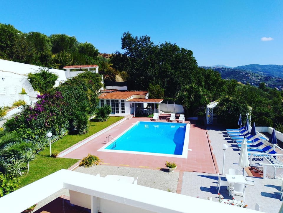 Pool view, Swimming pool, Swimming pool