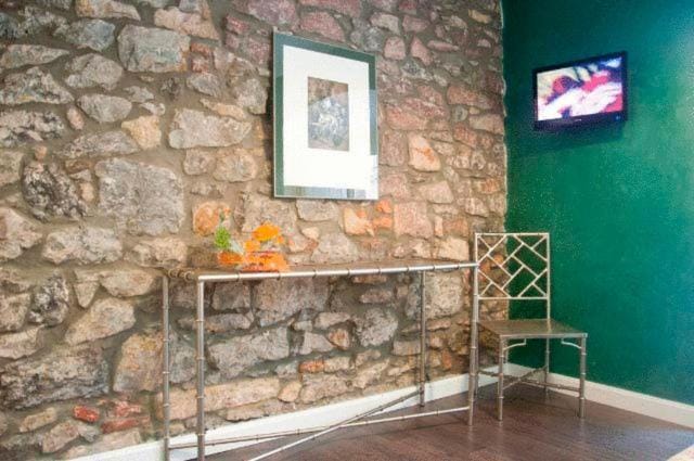 Hostal Jardin Secreto Bed and Breakfast in Santander