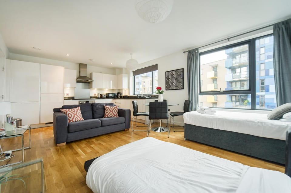 Greenwich Two Bedroom Apartments Apartment in London Borough of Lewisham