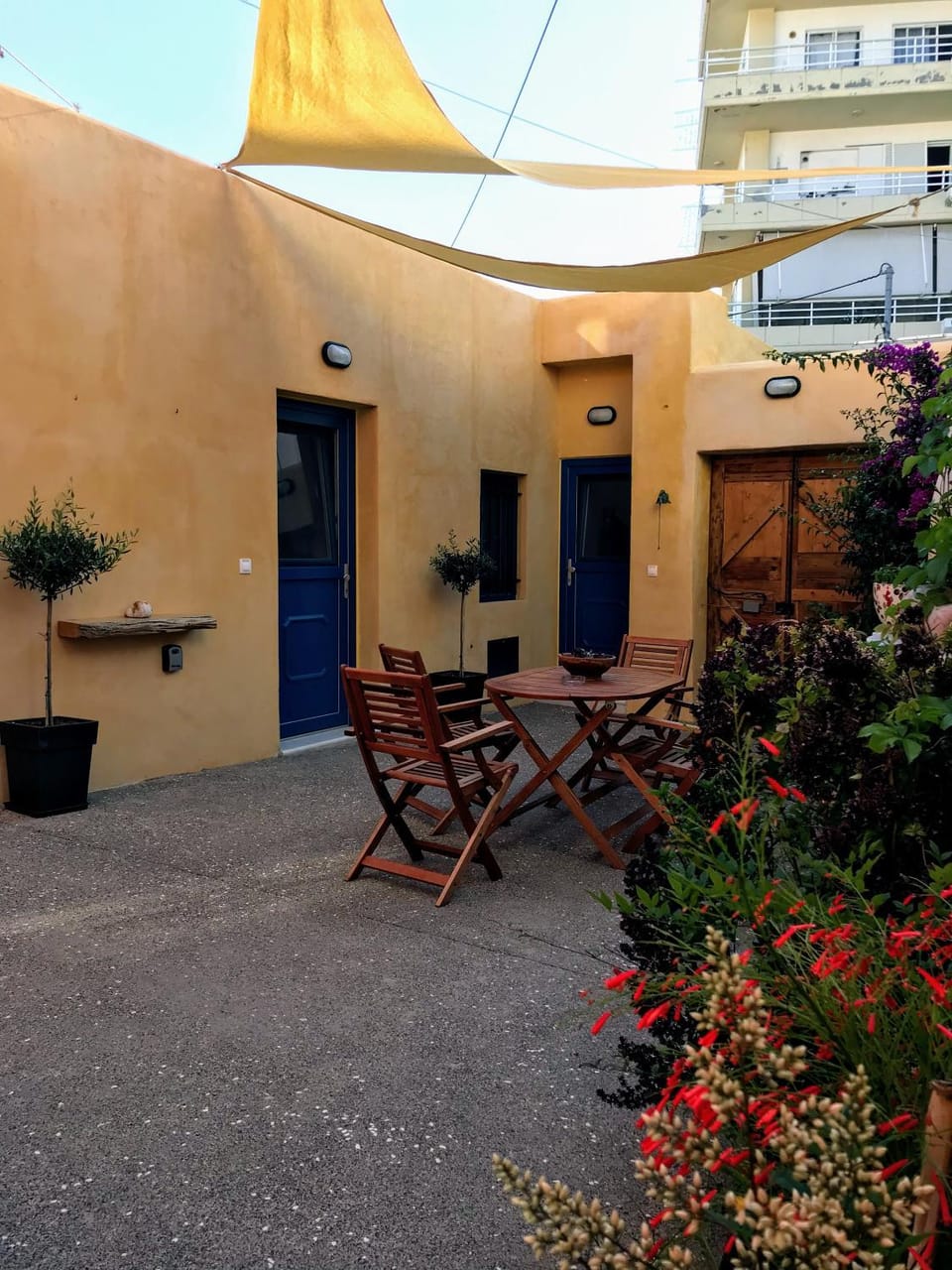 Property building, Garden