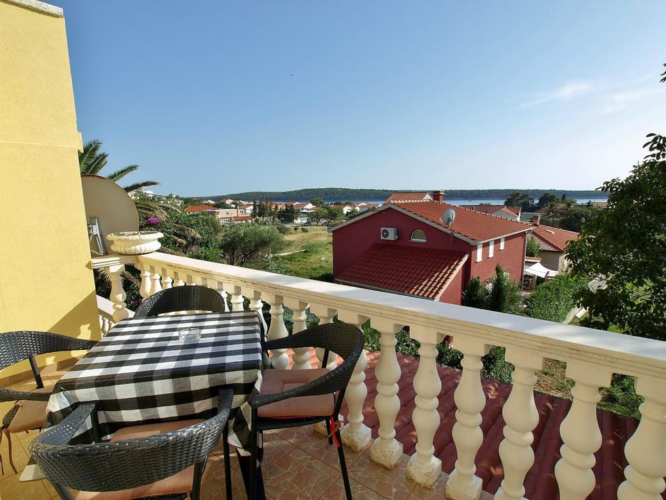 Dining area, Sea view