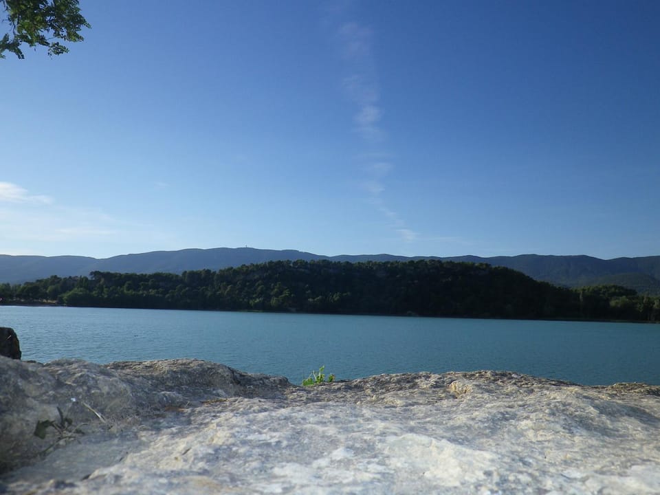 Nearby landmark, Natural landscape
