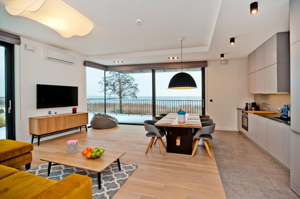 Living room, Sea view