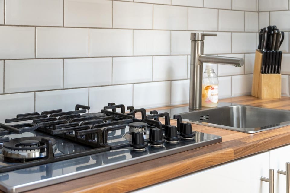 Kitchen or kitchenette, stove