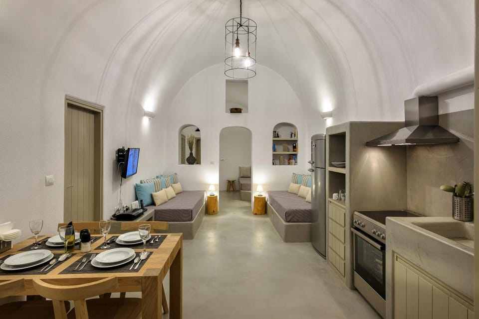 TV and multimedia, Kitchen or kitchenette, Seating area, Dining area, minibar, pet friendly, stove