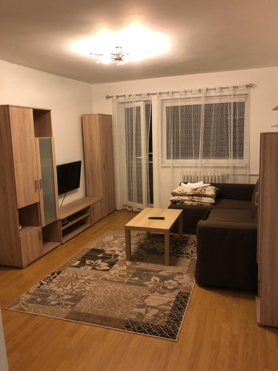 Communal lounge/ TV room, TV and multimedia, Living room, Photo of the whole room, Seating area