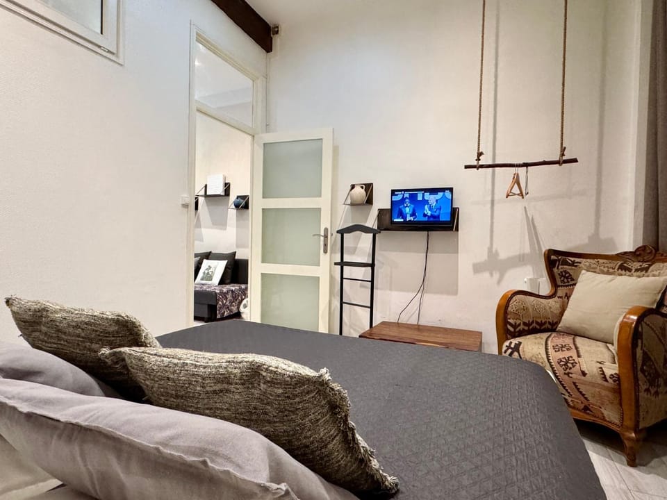 TV and multimedia, Bedroom