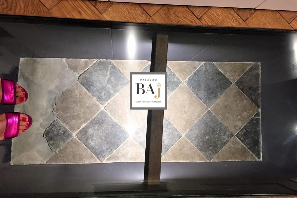 Communal lounge/ TV room, Lounge or bar