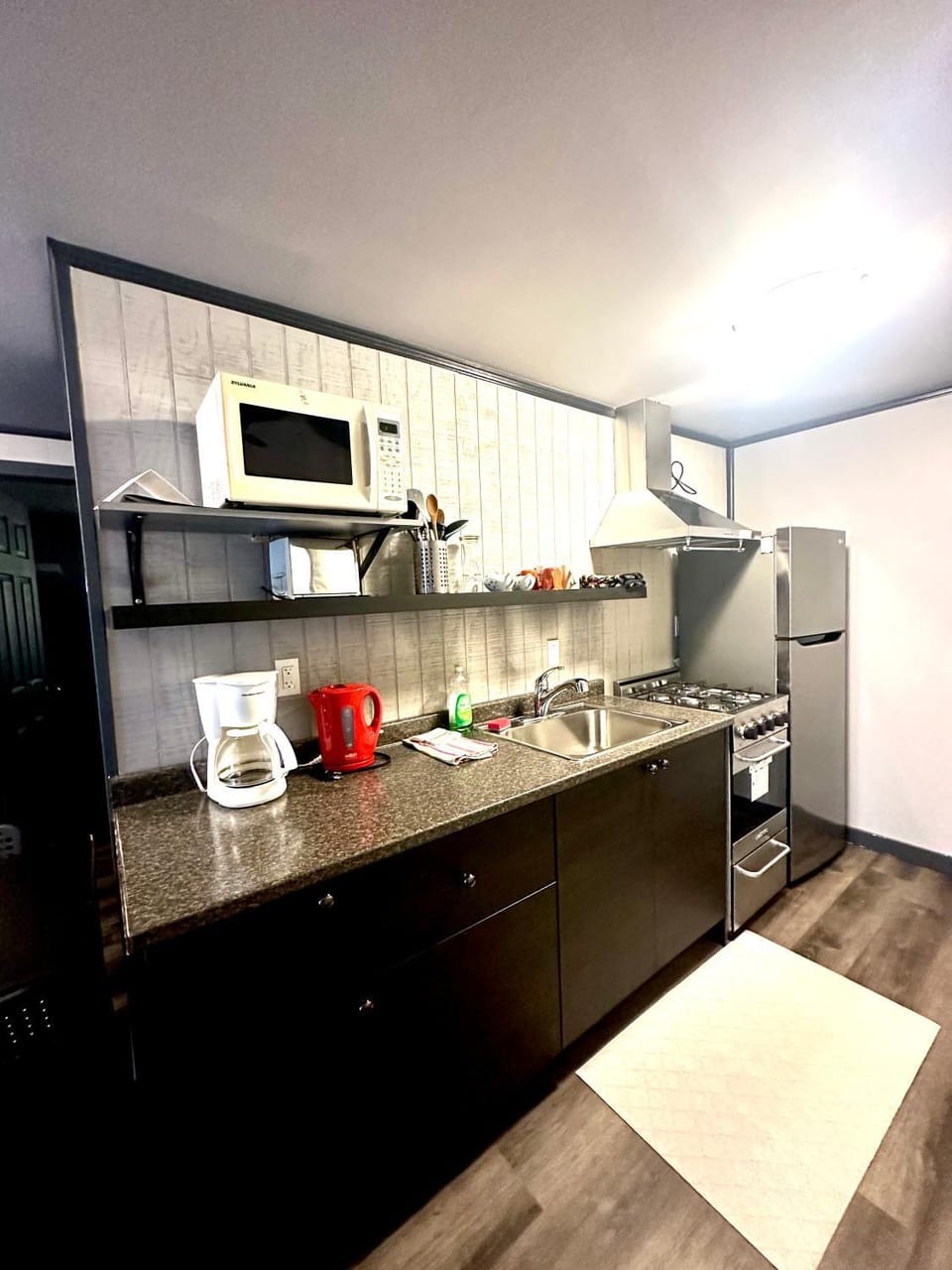 Glen Garry motel and cottages Campground/ 
RV Resort in North Bay