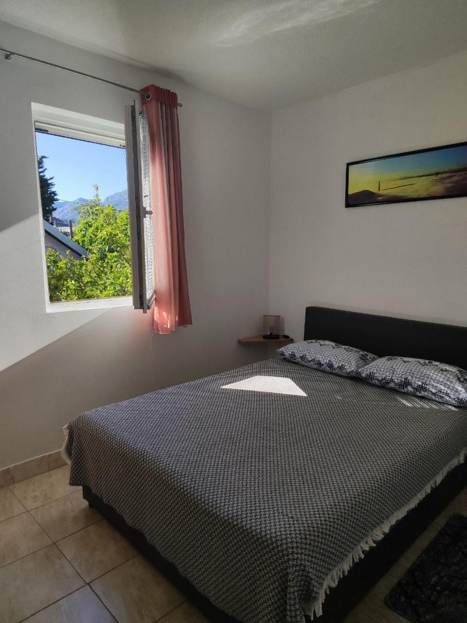 Bed, View (from property/room), Bedroom, Garden view, Mountain view