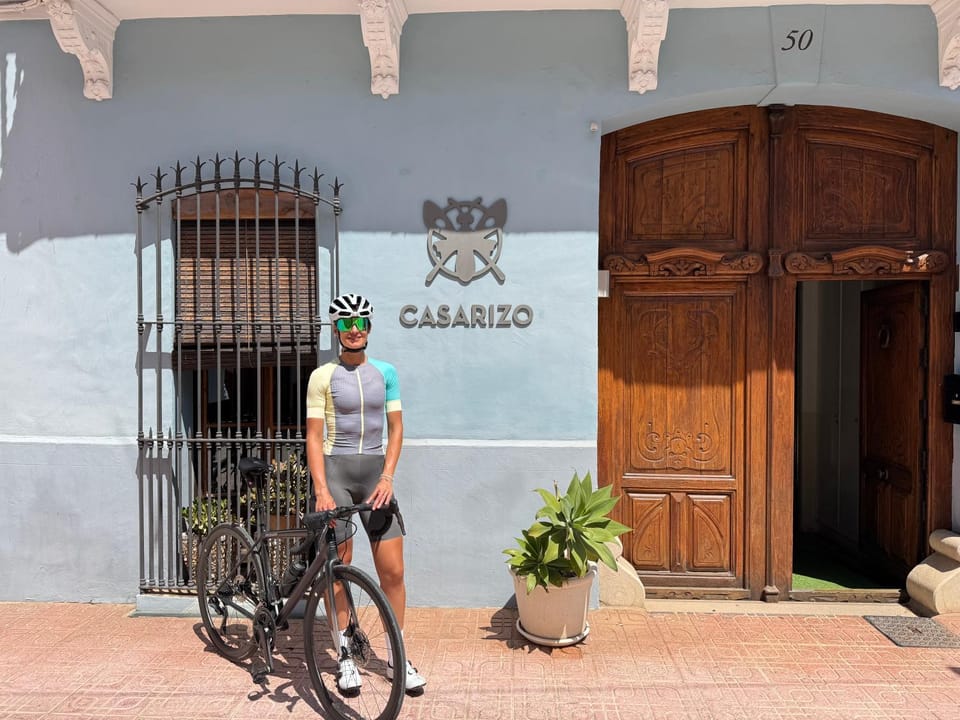 Cycling, Cycling, Guests