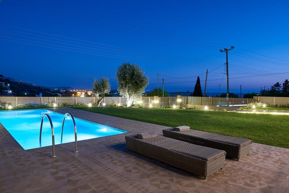Night, Natural landscape, Garden, City view, Swimming pool, sunbed