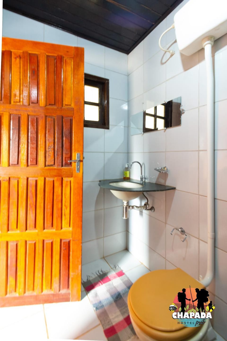 Toilet, Kitchen or kitchenette