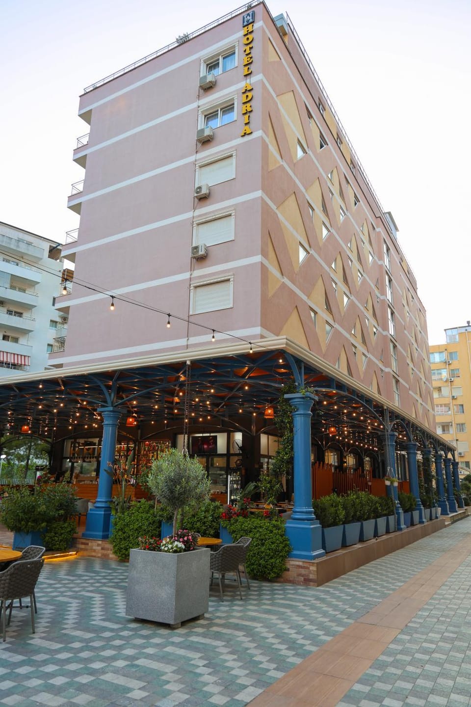 Restaurant/places to eat