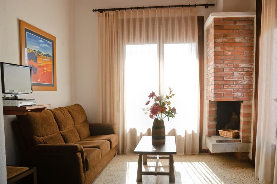 TV and multimedia, Living room, flat iron