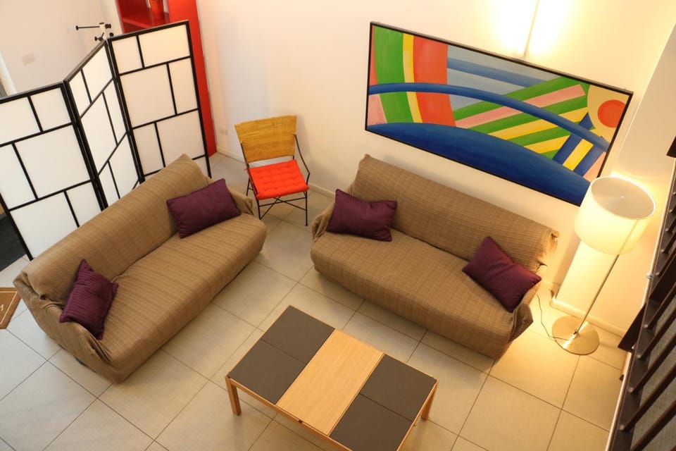 Seating area