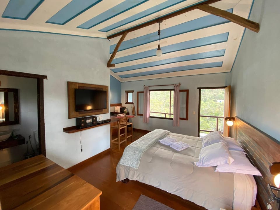 Chalé Serra dos Encantos Nature lodge in State of Minas Gerais, Brazil