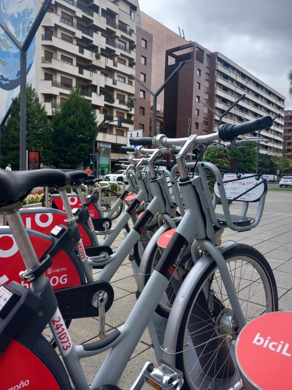 Day, Cycling