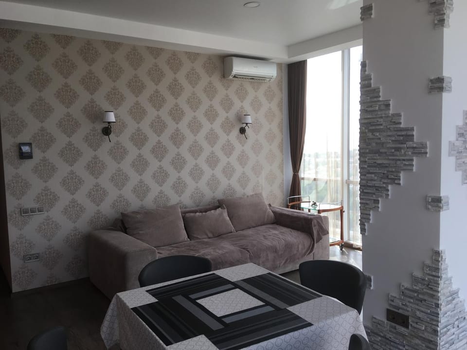 Gagarin Plaza Arcadia Apartment Apartment in Odessa