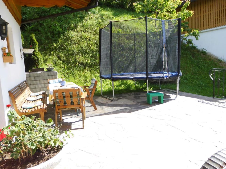 BBQ facilities, Balcony/Terrace