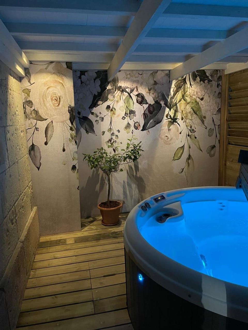 Hot Tub