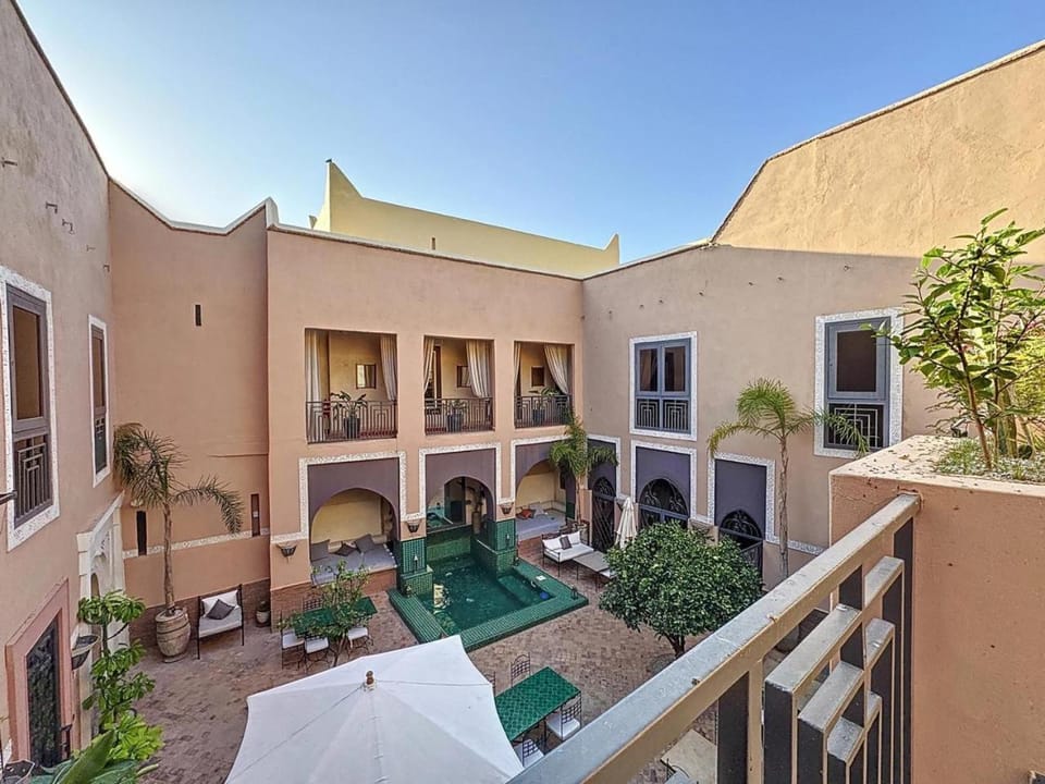 Property building, Patio, Day, View (from property/room), Balcony/Terrace, Pool view, Swimming pool, sunbed
