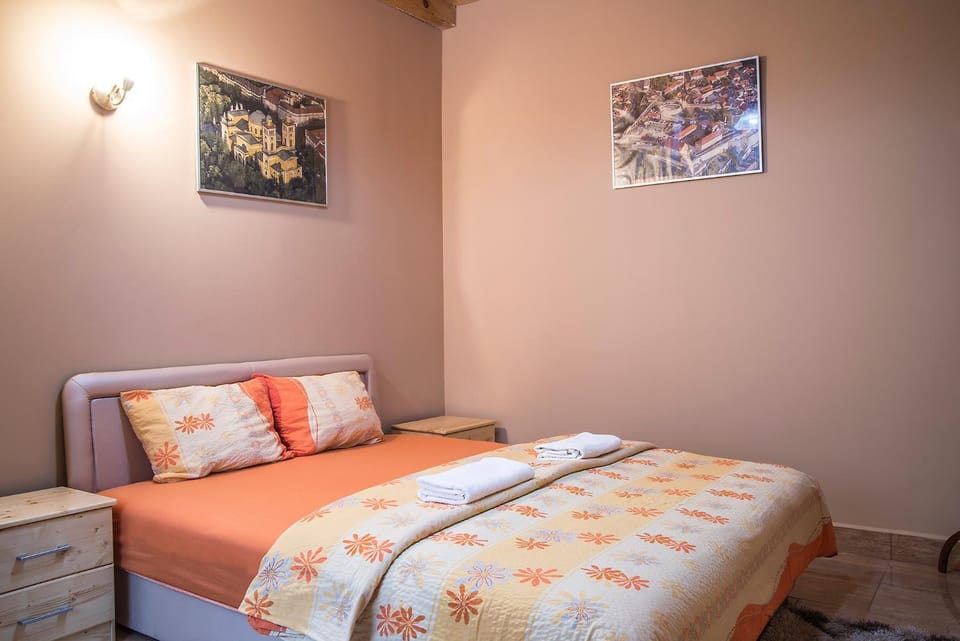 Harmónia Belvárosi Apartmanok Apartment in Slovakia
