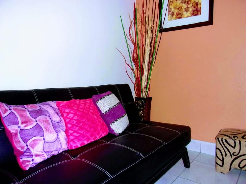 Central Oaklands Kingston Apt Apartment in Kingston