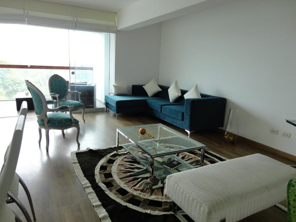 Living room, Lounge or bar
