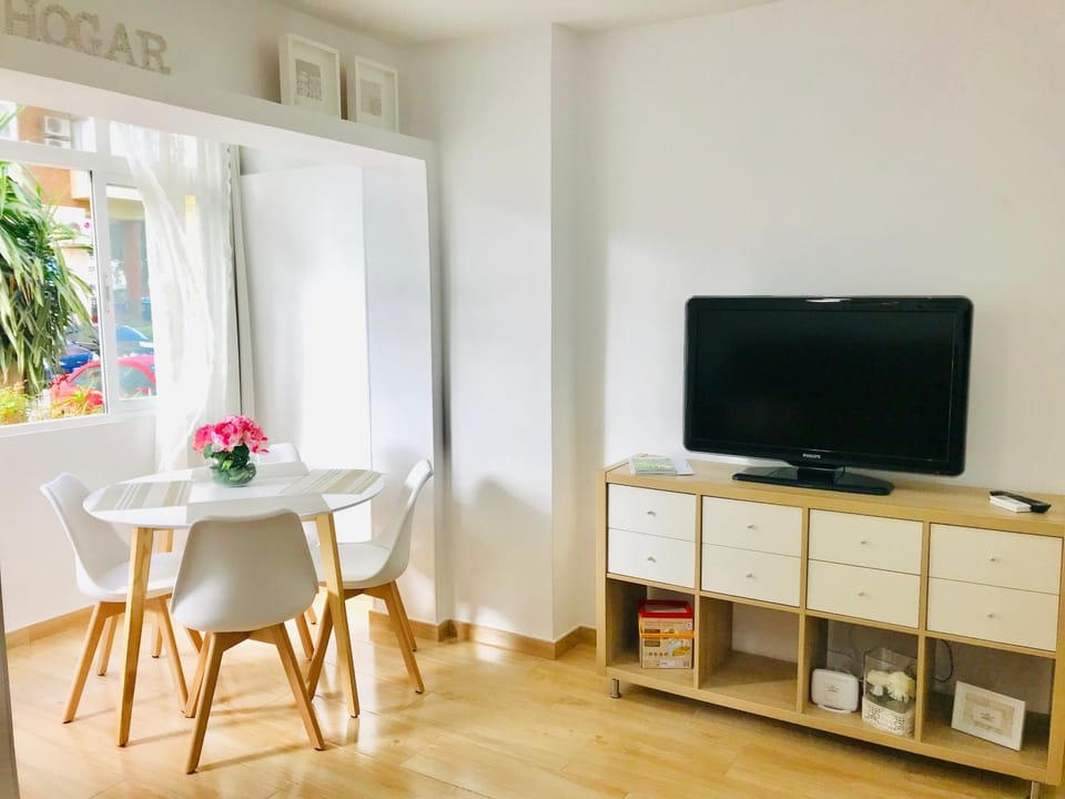 TV and multimedia, Dining area