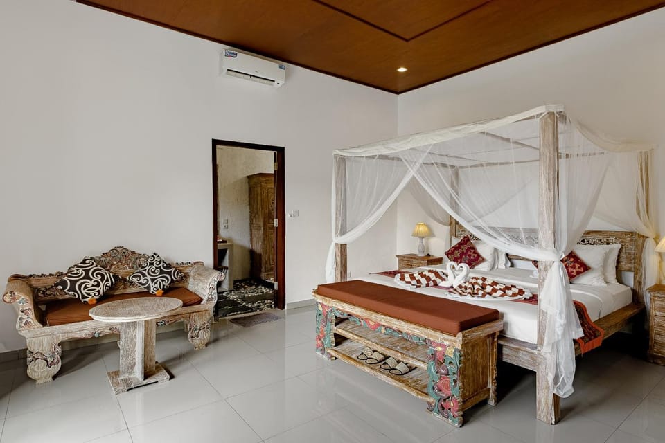 Bed, Bedroom, air conditioner