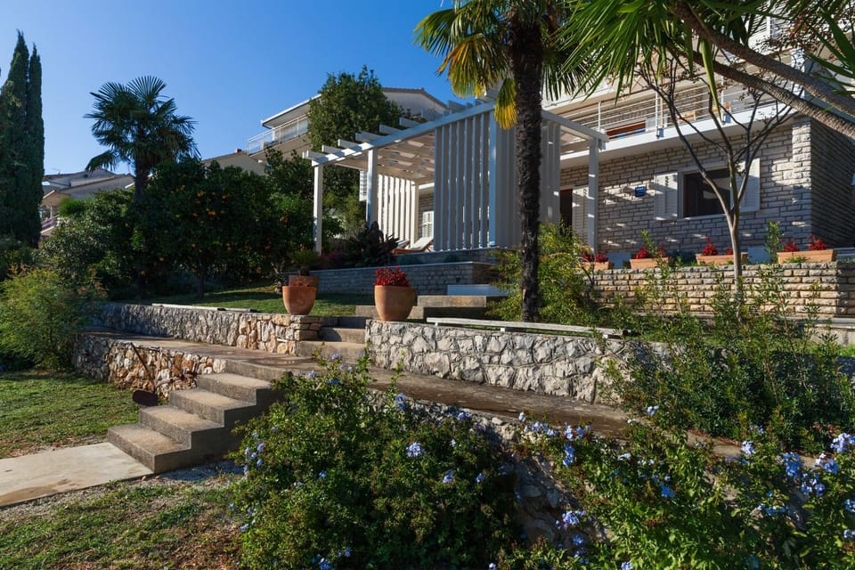 Secret Garden Barada Beach Apartment Apartment in Šibenik-Knin County, Croatia