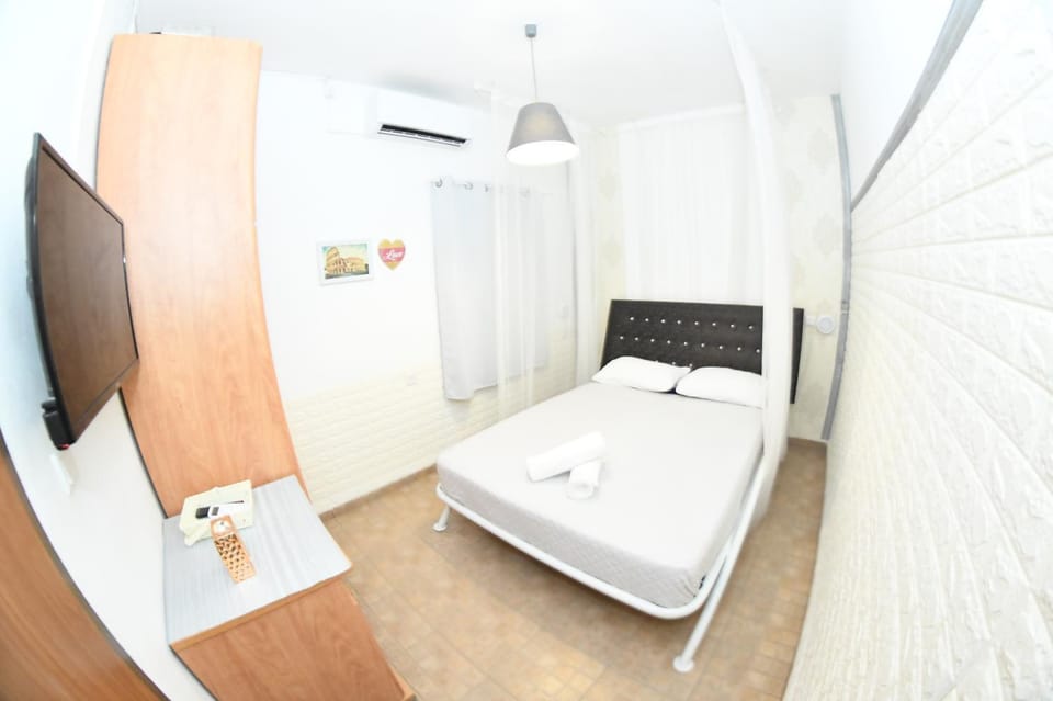 TV and multimedia, Bedroom