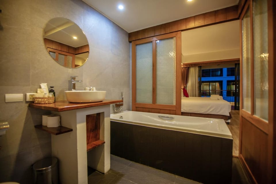 Bathroom, Bath