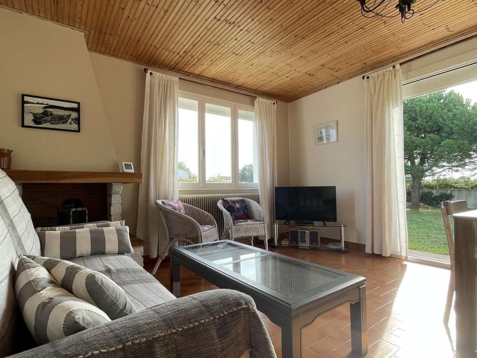 Maison avec Jardin Clos près de la Plage - 5 Couchages, 3 Étoiles, Ménage Inclus - FR-1-224B-474 House in Pays de la Loire
