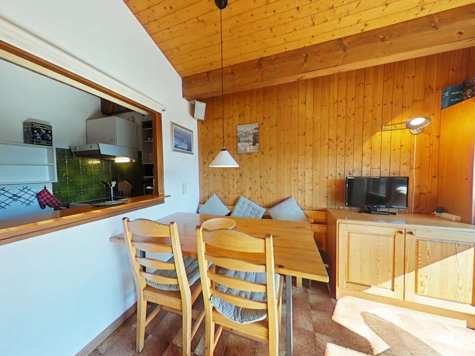 Bel Appt 2P avec mezzanine, parking à 900m du centre - FR-1-241-101 Apartment in Le Grand-Bornand