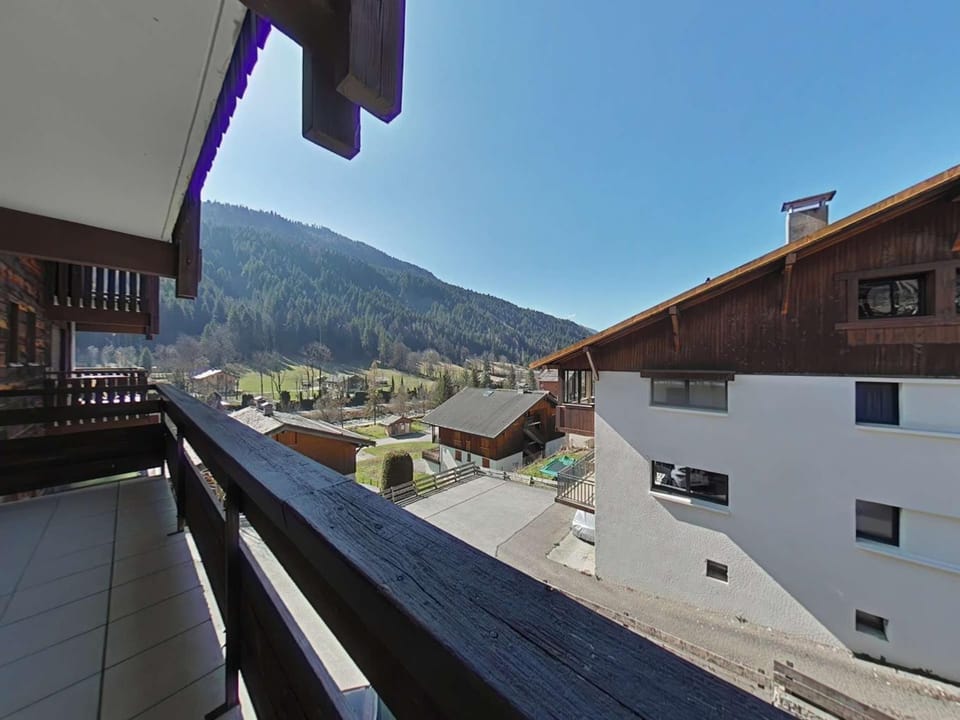 Appt rénové 3 pièces, 6 couchages, proche centre, ascenseur, lave-vaisselle, lave-linge - FR-1-241-35 Apartment in Le Grand-Bornand
