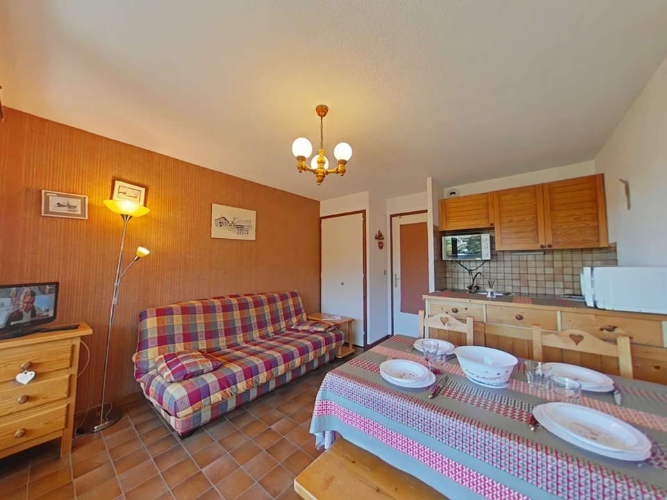 Studio RDC 4 pers, accès pistes, parking - FR-1-241-96 Apartment in Le Grand-Bornand