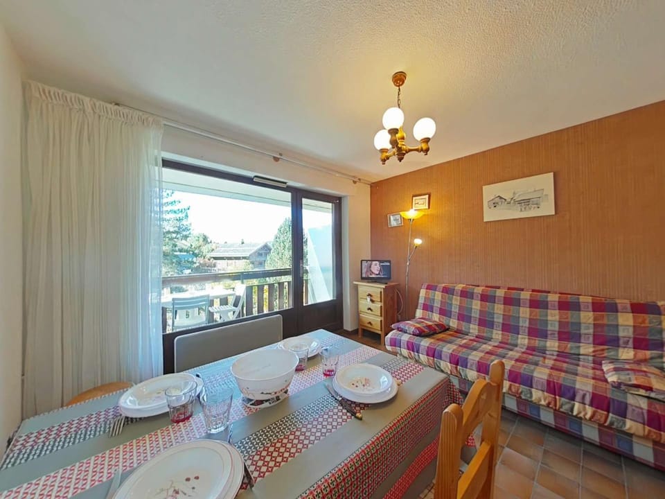 Studio RDC 4 pers, accès pistes, parking - FR-1-241-96 Apartment in Le Grand-Bornand