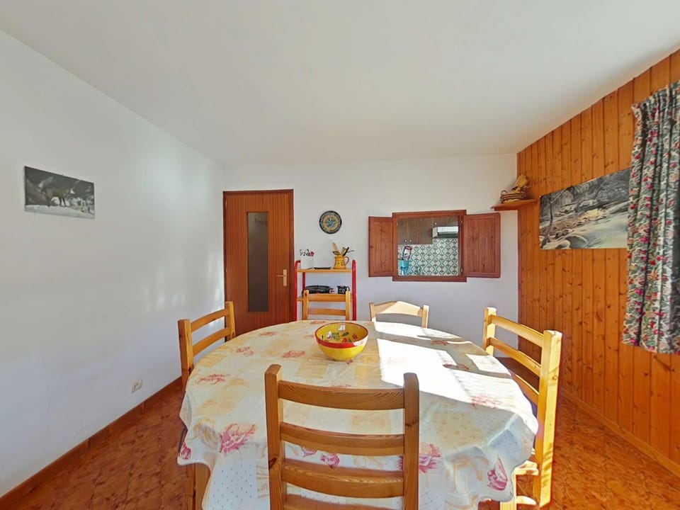 Studio cabine 4 pers. au pied des pistes avec balcon sud - Le Grand-Bornand - FR-1-241-123 Cabin in Le Grand-Bornand