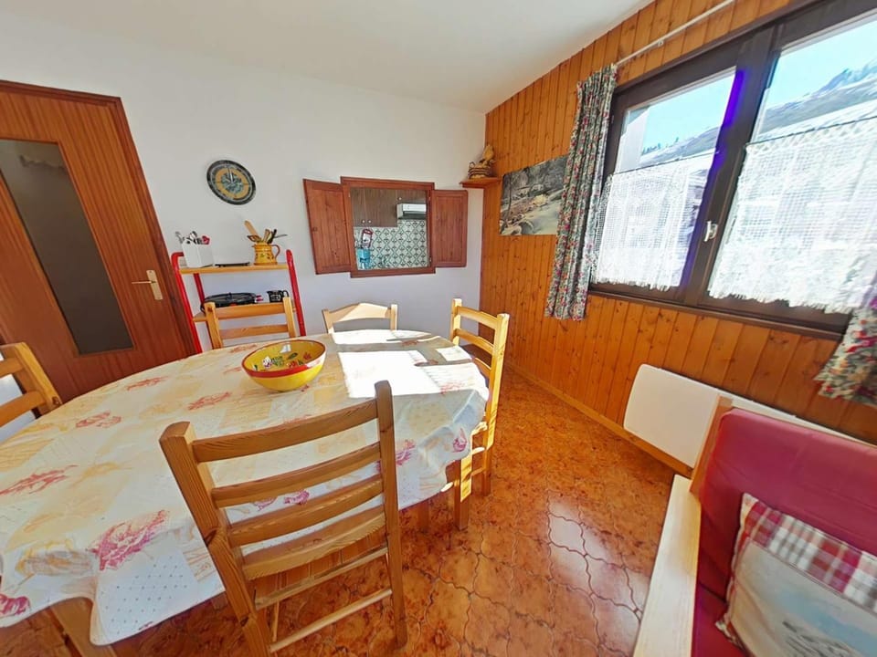 Studio cabine 4 pers. au pied des pistes avec balcon sud - Le Grand-Bornand - FR-1-241-123 Cabin in Le Grand-Bornand