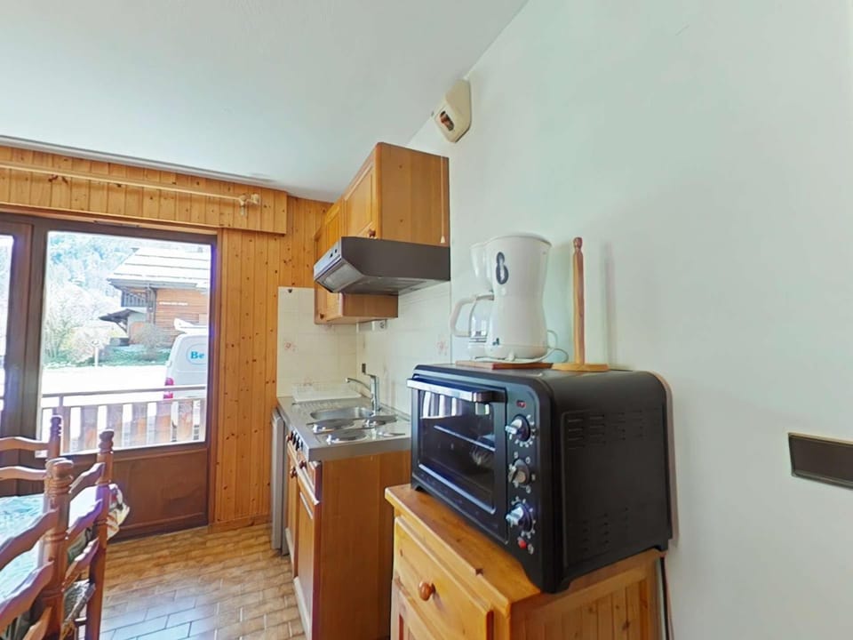 Studio cabine 5 pers, proche patinoire et pistes, Le Grand-Bornand - FR-1-241-45 Cabin in Le Grand-Bornand