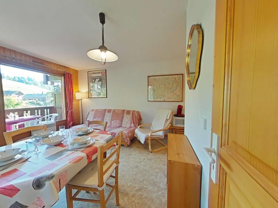 Appartement cosy 6 pers, proche pistes et centre, balcon, parking, animaux admis - FR-1-241-17 Apartment in Le Grand-Bornand