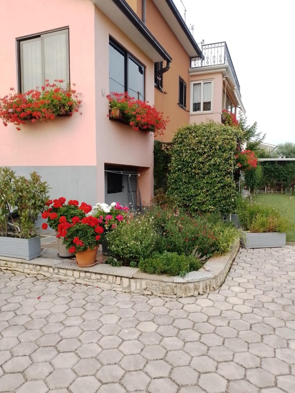 Garden, Garden view