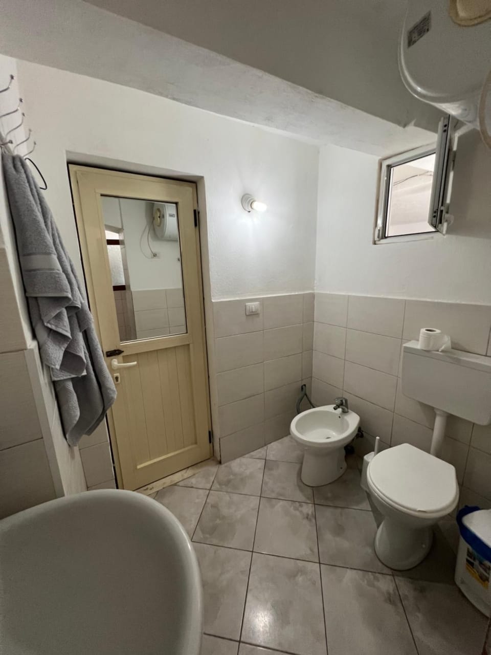 Bathroom, bidet