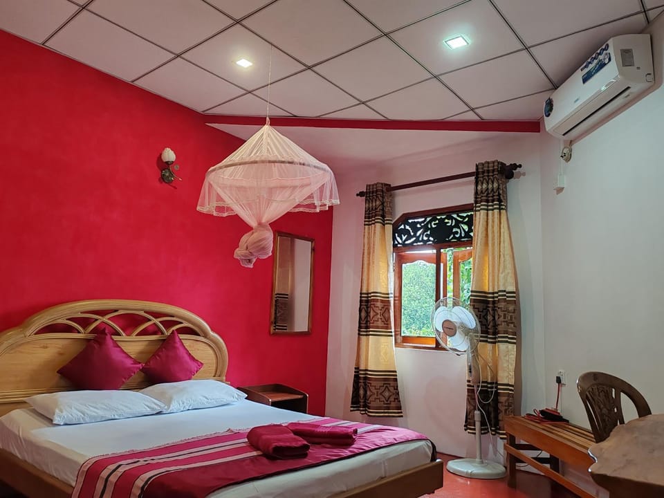 Bed, Bedroom, air conditioner