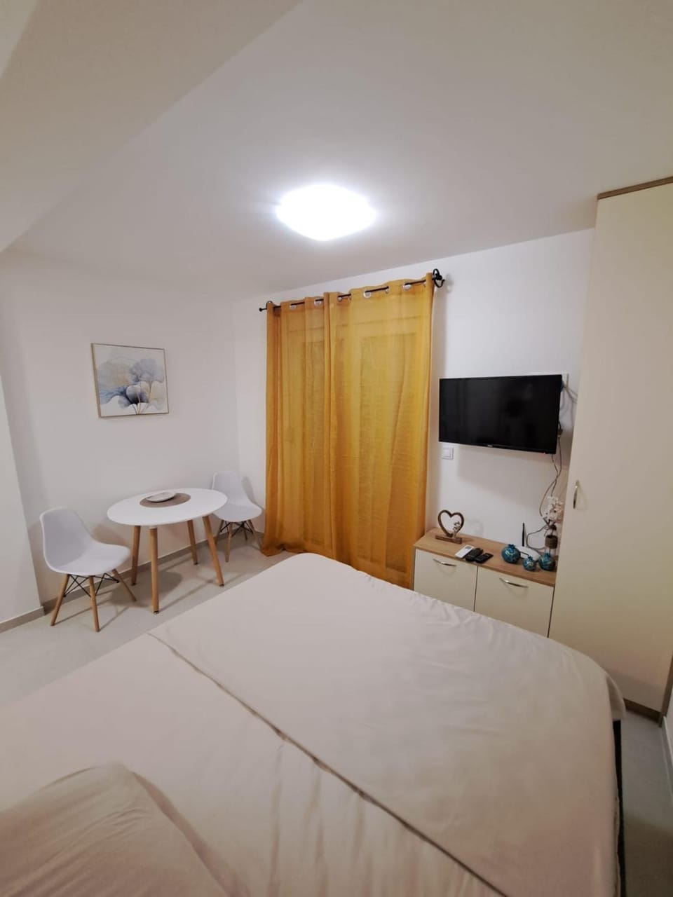 TV and multimedia, Bedroom