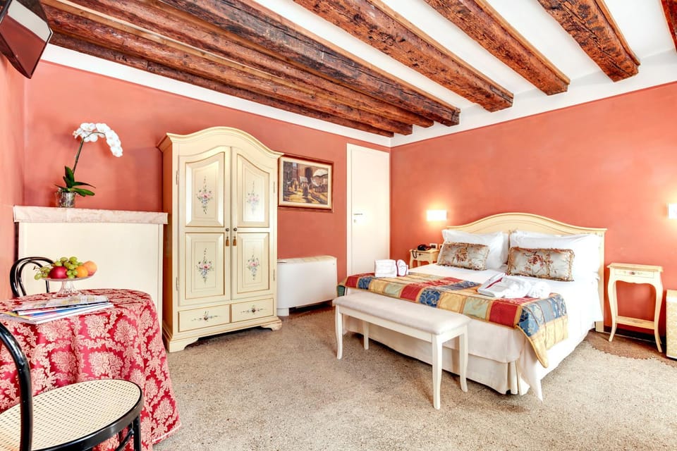 Bed, Bedroom, wardrobe