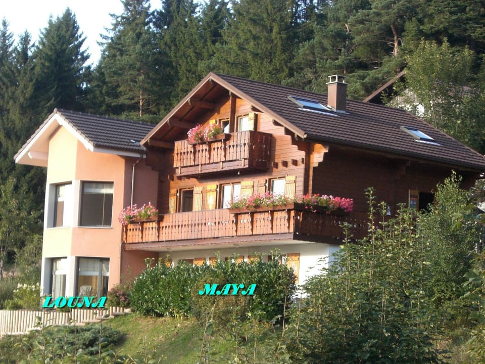 Facade/entrance, Natural landscape