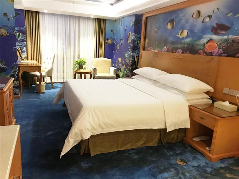 Vienna Hotel Zhongshan Central Coach Station Hotel in Guangzhou